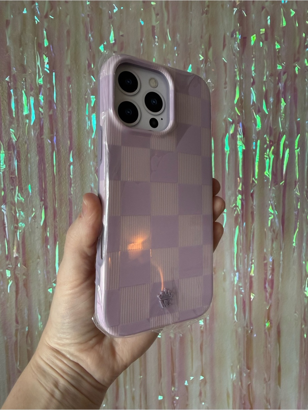 Velvet Caviar iPhone 16 pro max case - Picture 5 of 5